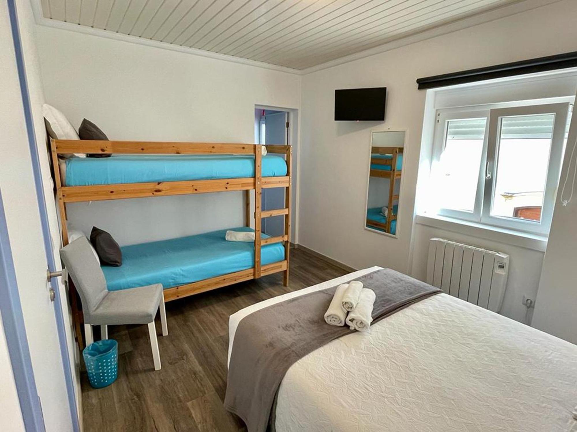 Granny'S Guesthouse Прая-ди-Мира Экстерьер фото